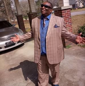 Meet your Posher, Jaymes